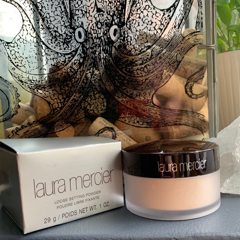 Laura Mercier Translucent Loose Setting Powder